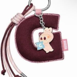 Popmart labubu pin for love keychain letter G